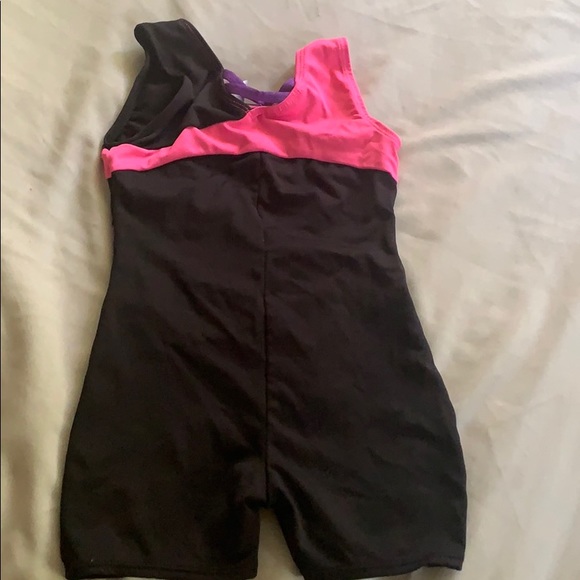 Leotard - Picture 2 of 3